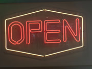 "OPEN" LED Signs/ USA, als einseitge Wand-/ Hängeversion aus "Neon-Flex", ~ 840 x 520 x 20 mm